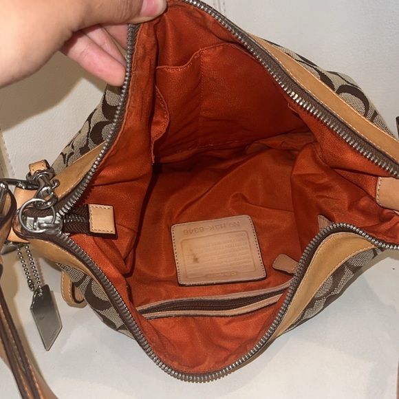 The size, length is about 11 inches, width about 11 and 1/2. - Picture 2 of 7